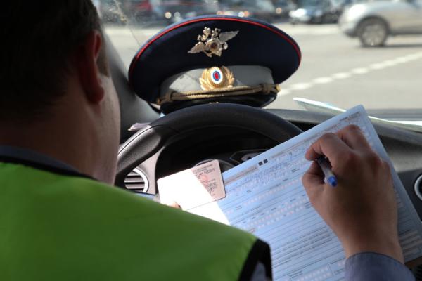 Создававших аварийную обстановку участников свадебного кортежа накажут в Георгиевске